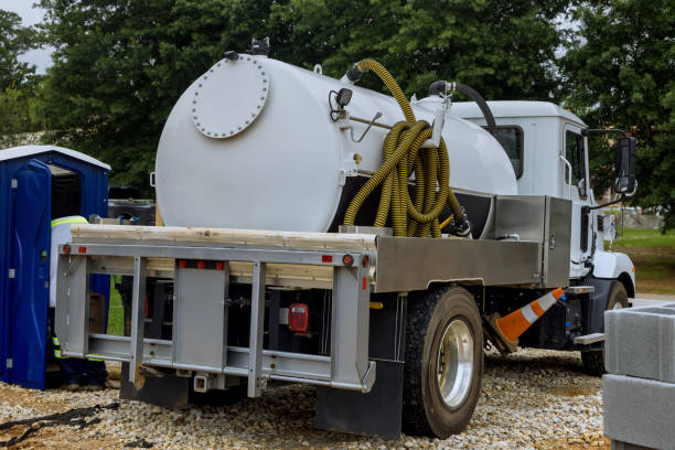 Portable Toilet Options We Offer in Brewton, AL
